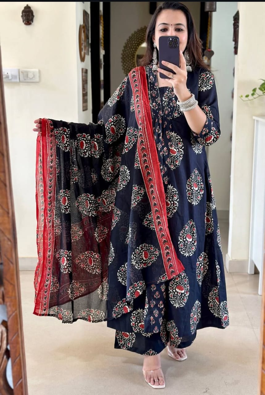 Anarkali Kurta set