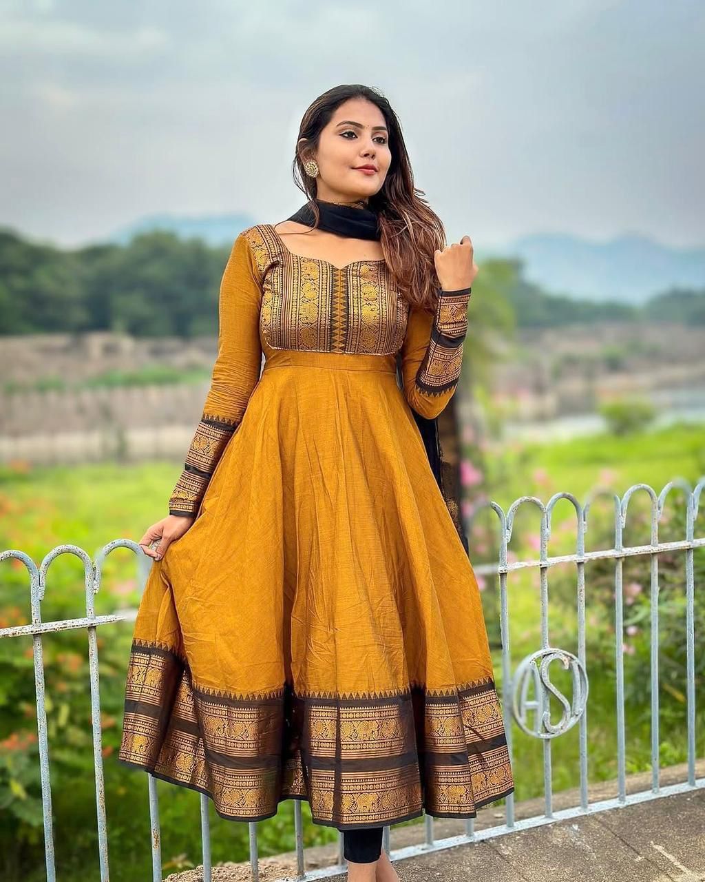 Silk Kurthi With Duppatta