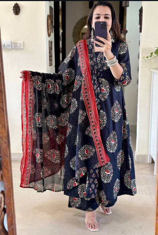 Anarkali Kurta set