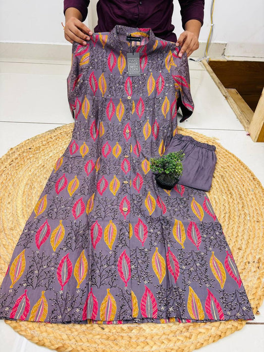 Kurthi with pant set