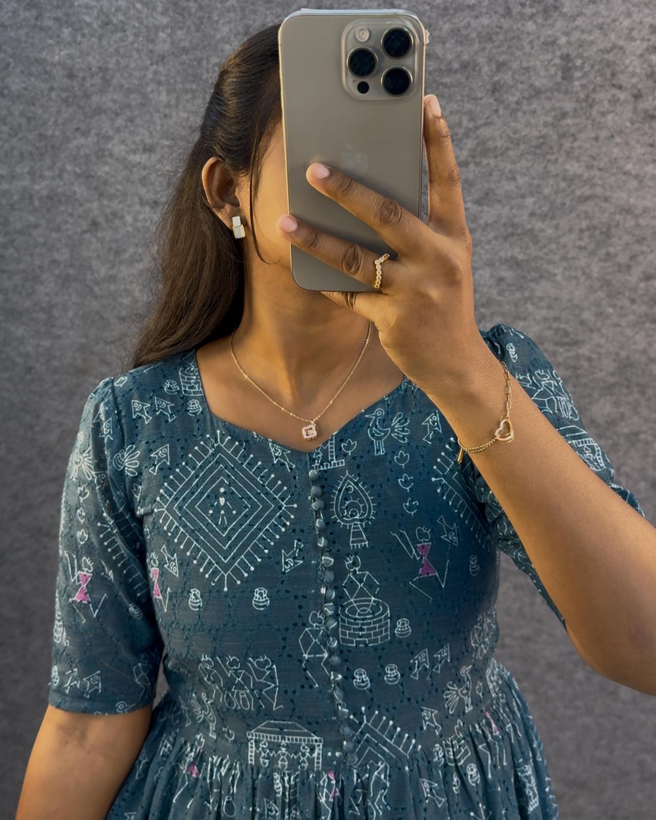 Hakoba dress