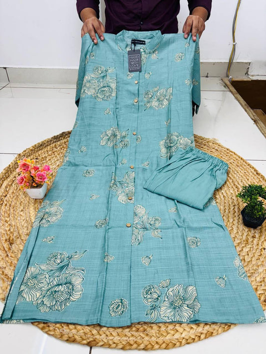 Kurthi with pant set